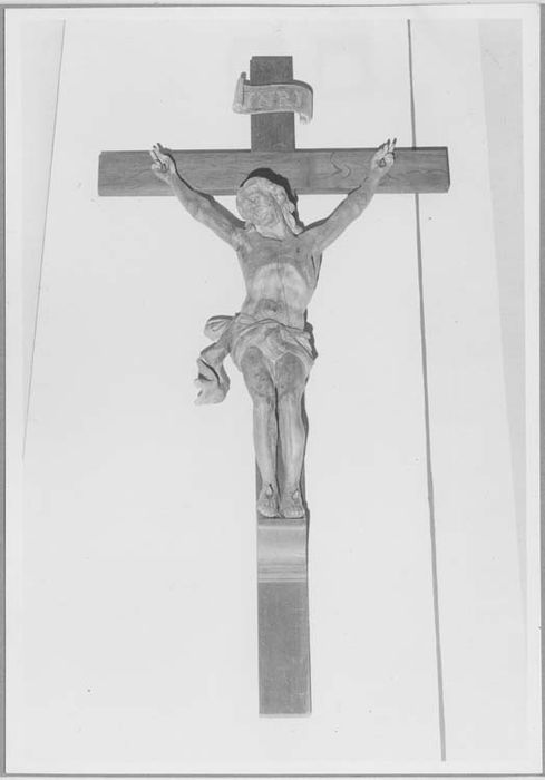 statue : Christ en croix - © Ministère de la Culture (France), Médiathèque du patrimoine et de la photographie, Tous droits réservés