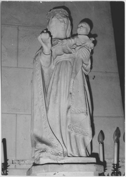 statue : Vierge à l'Enfant - © Ministère de la Culture (France), Médiathèque du patrimoine et de la photographie, Tous droits réservés