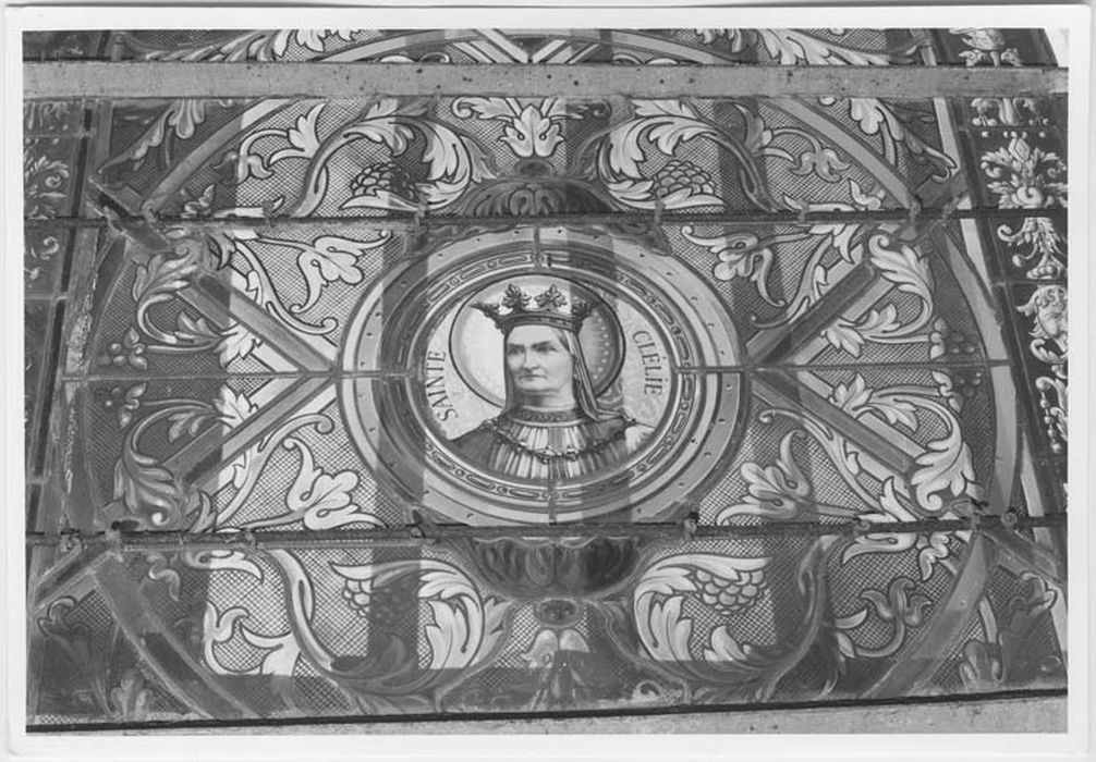 verrière : médaillon Sainte Clélie