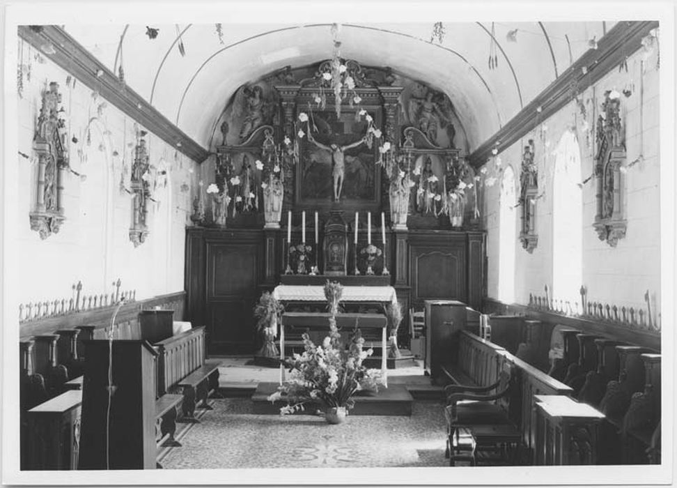 retable et son tableau : Annonciation et ses quatre statues : deux Anges et deux Saints évêques - © Ministère de la Culture (France), Médiathèque du patrimoine et de la photographie, Tous droits réservés