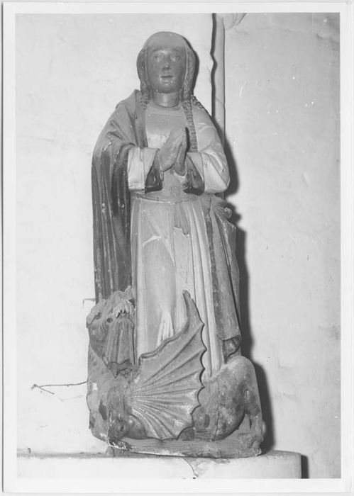 statue : Sainte Marguerite - © Ministère de la Culture (France), Médiathèque du patrimoine et de la photographie, Tous droits réservés