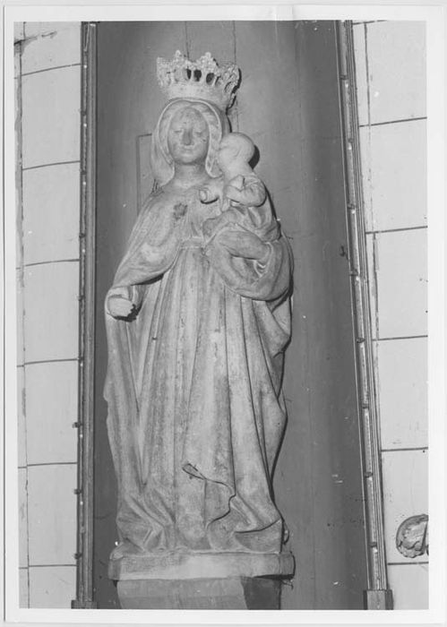 statue : Vierge à l'Enfant - © Ministère de la Culture (France), Médiathèque du patrimoine et de la photographie, Tous droits réservés