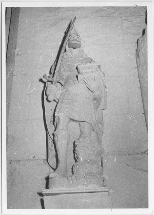 statue : Saint Adrien - © Ministère de la Culture (France), Médiathèque du patrimoine et de la photographie, Tous droits réservés