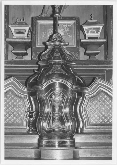 autel (maître-autel), retable, tabernacle et prédelle - © Ministère de la Culture (France), Médiathèque du patrimoine et de la photographie, Tous droits réservés