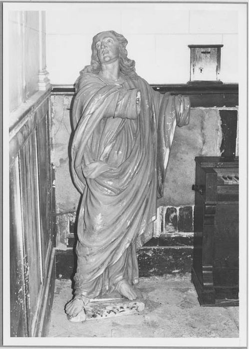 statue : Saint Jean au Calvaire - © Ministère de la Culture (France), Médiathèque du patrimoine et de la photographie, Tous droits réservés