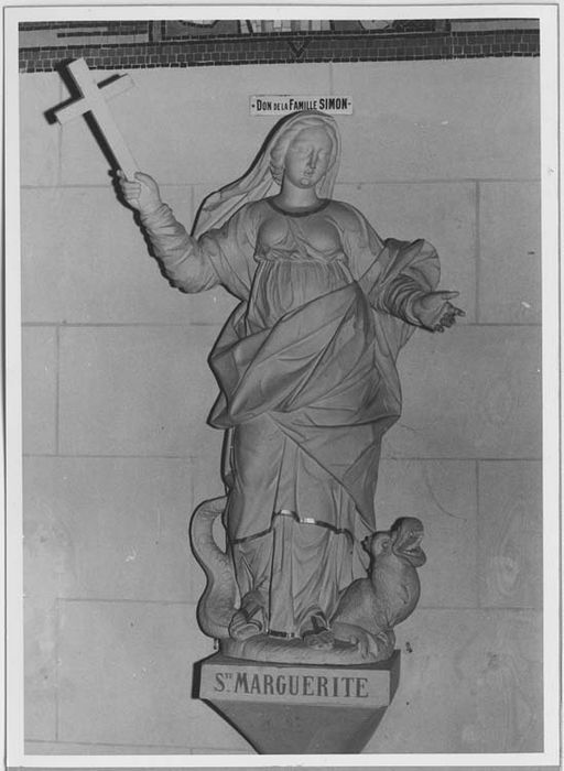 Statue : sainte Marguerite - © Ministère de la Culture (France), Médiathèque du patrimoine et de la photographie, Tous droits réservés