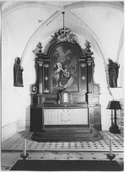 retable et tableau du maître-autel : Remise des clés à saint Pierre - © Ministère de la Culture (France), Médiathèque du patrimoine et de la photographie, Tous droits réservés