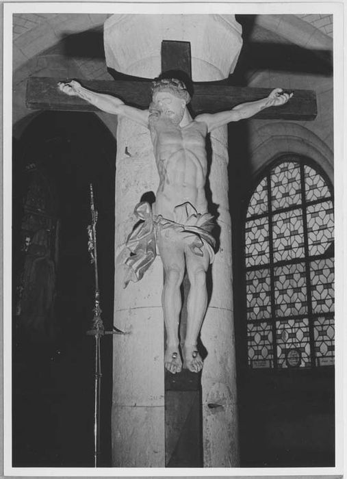 statue : Christ en croix - © Ministère de la Culture (France), Médiathèque du patrimoine et de la photographie, Tous droits réservés