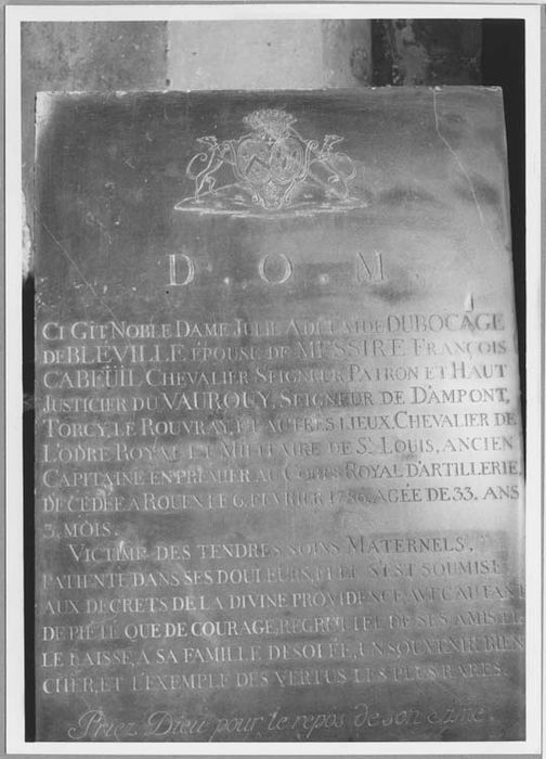 plaque funéraire de Julie Adélaïde Dubocage de Bléville - © Ministère de la Culture (France), Médiathèque du patrimoine et de la photographie, Tous droits réservés