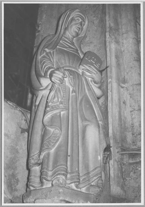 statue : Sainte femme - © Ministère de la Culture (France), Médiathèque du patrimoine et de la photographie, Tous droits réservés