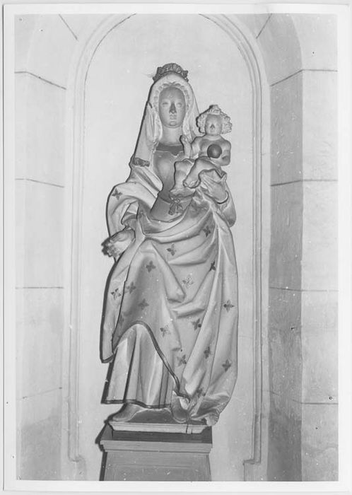 statue : Vierge à l'Enfant - © Ministère de la Culture (France), Médiathèque du patrimoine et de la photographie, Tous droits réservés