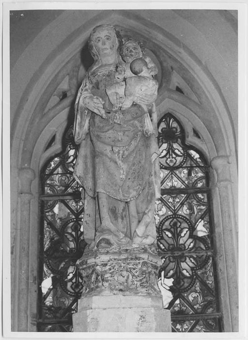 statue (grandeur nature) : Vierge à l'Enfant - © Ministère de la Culture (France), Médiathèque du patrimoine et de la photographie, Tous droits réservés