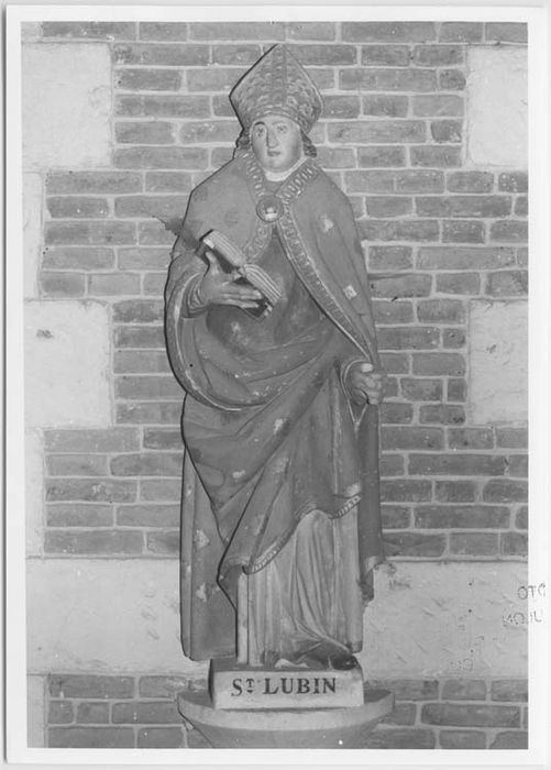 statue : Saint Lubin - © Ministère de la Culture (France), Médiathèque du patrimoine et de la photographie, Tous droits réservés