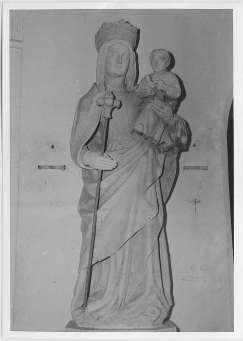 statue : Vierge à l'Enfant - © Ministère de la Culture (France), Médiathèque du patrimoine et de la photographie, Tous droits réservés