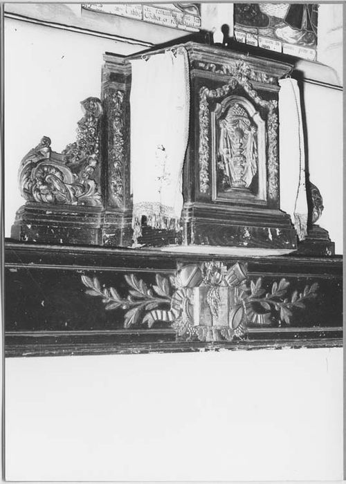 gradin et tabernacle du maître-autel - © Ministère de la Culture (France), Médiathèque du patrimoine et de la photographie, Tous droits réservés