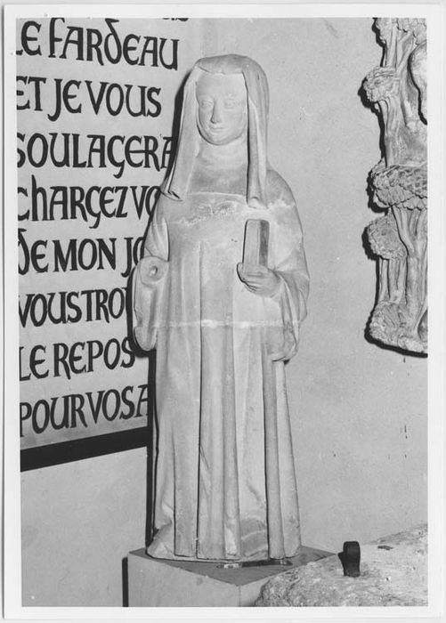 statue : Sainte Austreberthe - © Ministère de la Culture (France), Médiathèque du patrimoine et de la photographie, Tous droits réservés