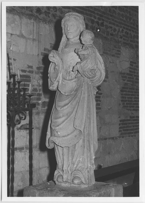 statue : Vierge à l'Enfant - © Ministère de la Culture (France), Médiathèque du patrimoine et de la photographie, Tous droits réservés