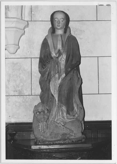 statue : Sainte Marguerite - © Ministère de la Culture (France), Médiathèque du patrimoine et de la photographie, Tous droits réservés
