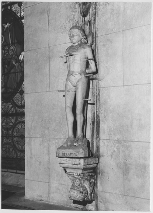 statue et son socle : Saint Sébastien - © Ministère de la Culture (France), Médiathèque du patrimoine et de la photographie, Tous droits réservés