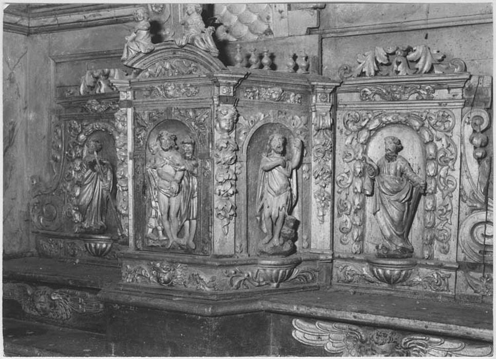 tabernacle, prédelle, statue : Saint Paul, Saint Jean-Baptiste, Christ aux outrages