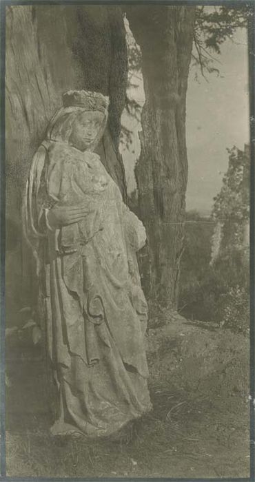 statue : Vierge à l'Enfant