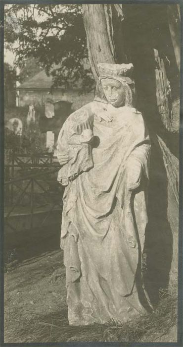 statue : Vierge à l'Enfant