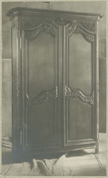 armoire - © Ministère de la Culture (France), Médiathèque du patrimoine et de la photographie, diffusion GrandPalaisRmn Photo