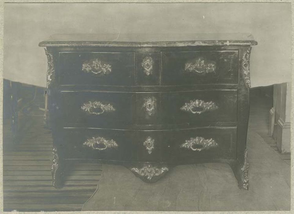 commode - © Ministère de la Culture (France), Médiathèque du patrimoine et de la photographie, diffusion GrandPalaisRmn Photo