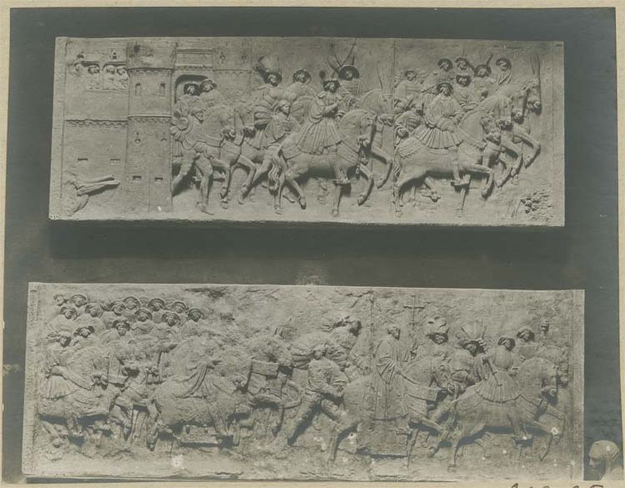 bas-relief : bataille