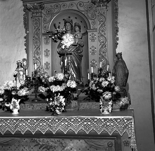 Statue en bois doré de la Vierge à l'Enfant