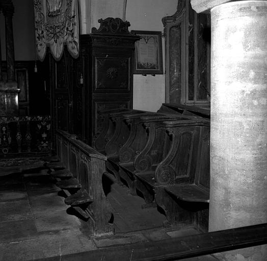 Stalles en bois de chêne
