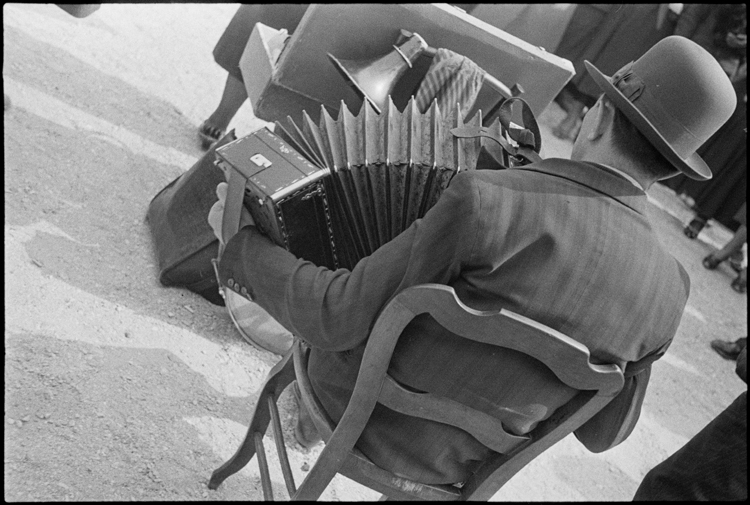 Accordéoniste boulevard Garibaldi