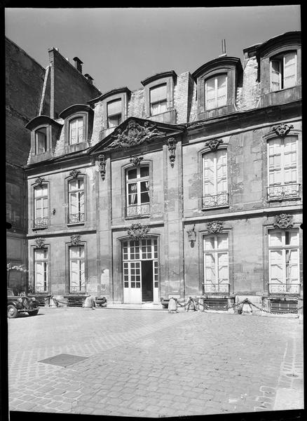 Façade sur cour