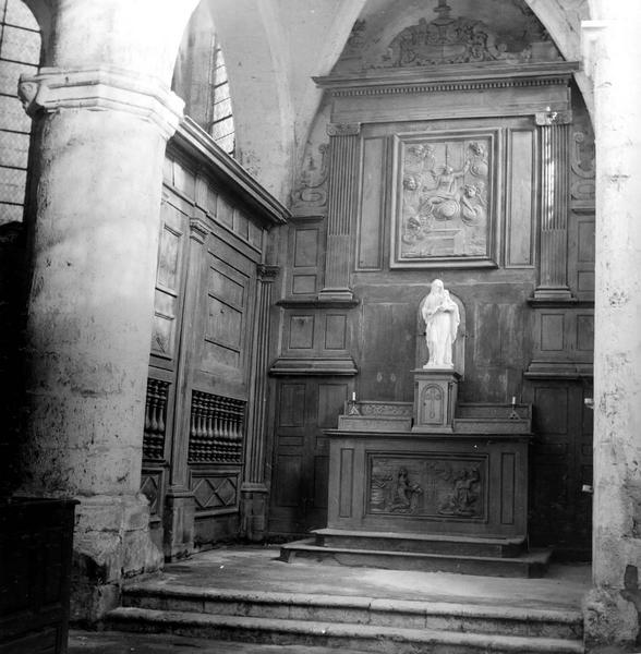 autel, retable, tabernacle, deux bas-reliefs : L' Annonciation, L' Assomption de la Vierge - © Ministère de la Culture (France), Médiathèque du patrimoine et de la photographie (objets mobiliers), tous droits réservés