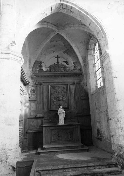 autel, retable, tabernacle, deux bas-reliefs : L' Annonciation, L' Assomption de la Vierge - © Ministère de la Culture (France), Médiathèque du patrimoine et de la photographie (objets mobiliers), tous droits réservés