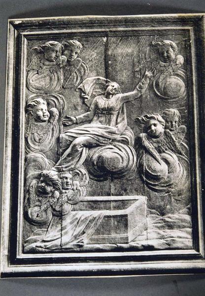 bas-relief : L' Assomption de la Vierge - © Ministère de la Culture (France), Médiathèque du patrimoine et de la photographie (objets mobiliers), tous droits réservés