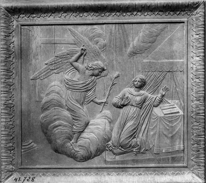 bas-relief : l'annonciation - © Ministère de la Culture (France), Médiathèque du patrimoine et de la photographie (objets mobiliers), tous droits réservés