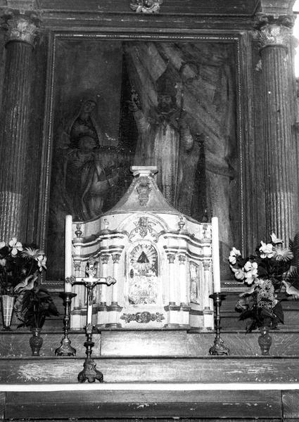 autel, retable, statue : Christ, tableau : Saint Amand bénissant (maître-autel) - © Ministère de la Culture (France), Médiathèque du patrimoine et de la photographie (objets mobiliers), tous droits réservés