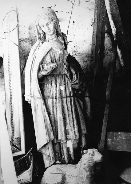 statue : Sainte Geneviève - © Ministère de la Culture (France), Médiathèque du patrimoine et de la photographie (objets mobiliers), tous droits réservés