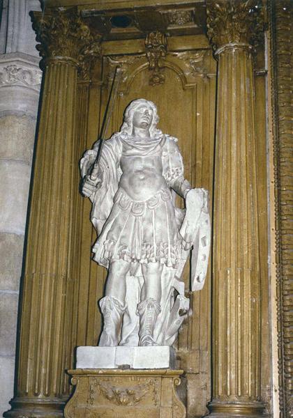 statue : Saint Georges en officier romain - © Ministère de la Culture (France), Médiathèque du patrimoine et de la photographie (objets mobiliers), tous droits réservés