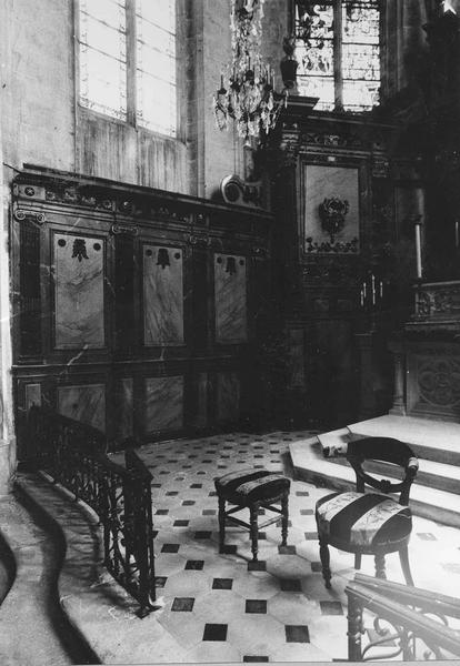 lambris de revêtement, clôture de choeur (table de communion) - © Ministère de la Culture (France), Médiathèque du patrimoine et de la photographie (objets mobiliers), tous droits réservés