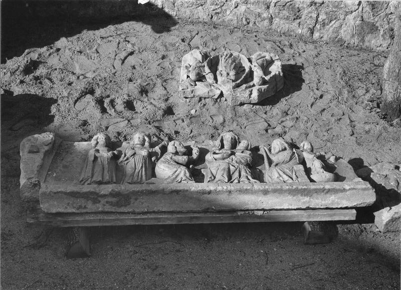 bas-relief : L' Adoration des mages, déposé - © Ministère de la Culture (France), Médiathèque du patrimoine et de la photographie (objets mobiliers), tous droits réservés