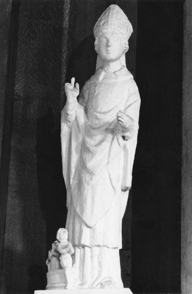 statue : Saint Nicolas