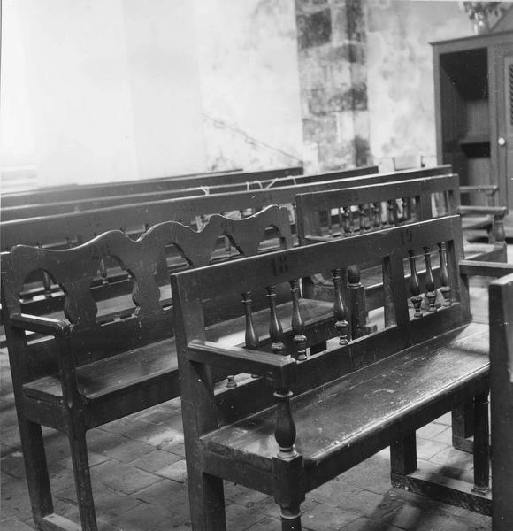 bancs de fidèles - © Ministère de la Culture (France), Médiathèque du patrimoine et de la photographie (objets mobiliers), tous droits réservés