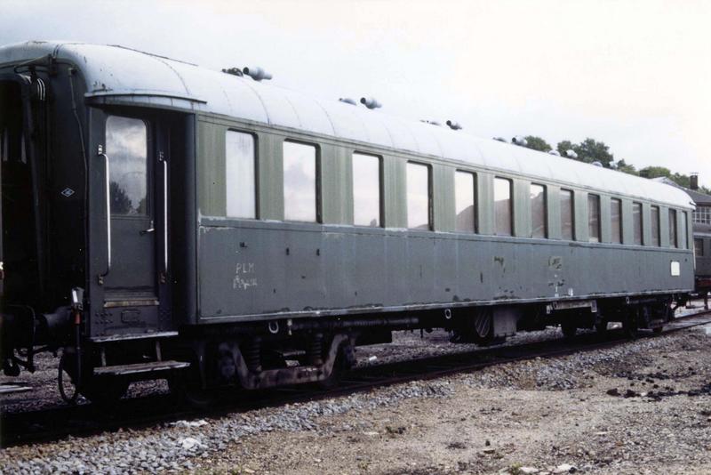 voiture de voyageurs 1ère classe, A12/2 C12/2 YFI 582, ex-PLM - © Ministère de la Culture (France), Médiathèque du patrimoine et de la photographie (objets mobiliers), tous droits réservés