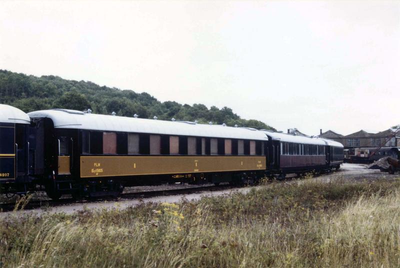 voiture de voyageurs 2e classe, ex-PLM, B9 C9 5805 - © Ministère de la Culture (France), Médiathèque du patrimoine et de la photographie (objets mobiliers), tous droits réservés