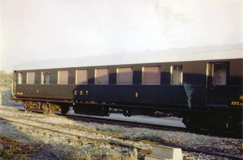 voiture de voyageurs 2e classe, ex-Est, A3 B4 E 3451 - © Ministère de la Culture (France), Médiathèque du patrimoine et de la photographie (objets mobiliers), tous droits réservés