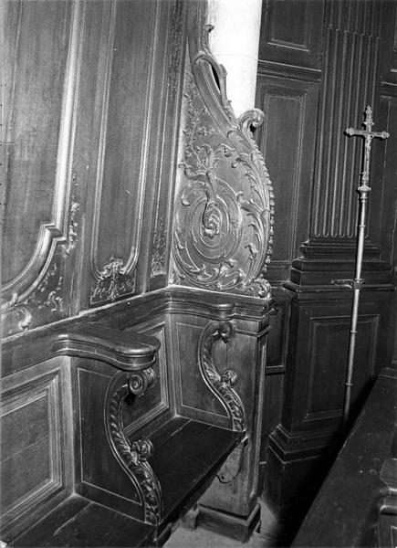stalles, lambris de revêtement