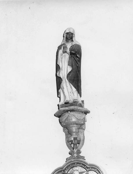 statue : La Vierge