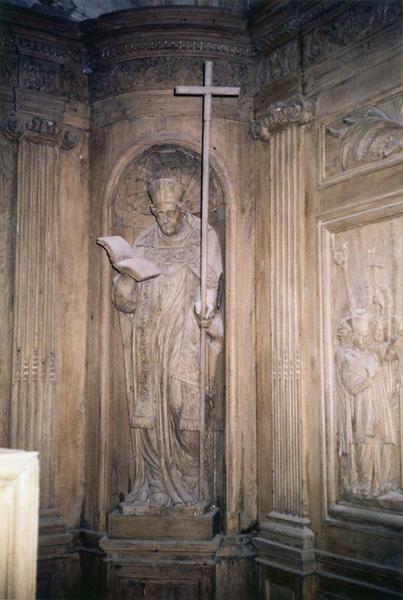 lambris de revêtement, statue : saint Balylas